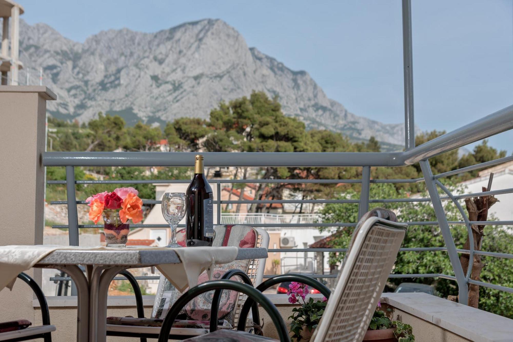Apartmani Putnik Baška Voda Zewnętrze zdjęcie